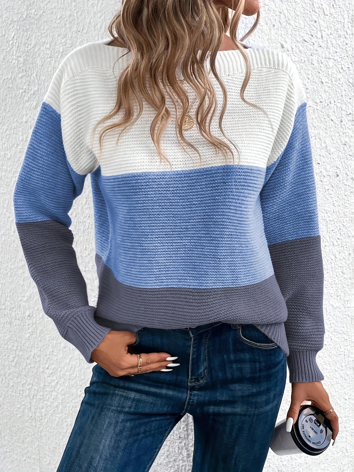 Pull tricoté à col rond mode, avec empiècements, coupe ample pour femme