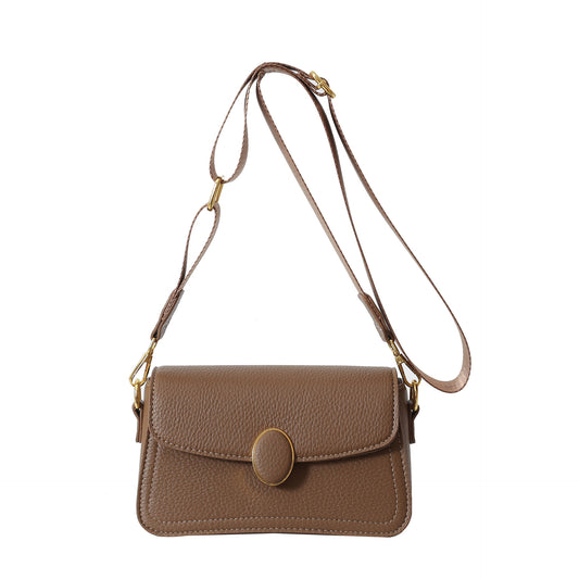 Petit sac carré tendance – Bandoulière large et look passe-partout